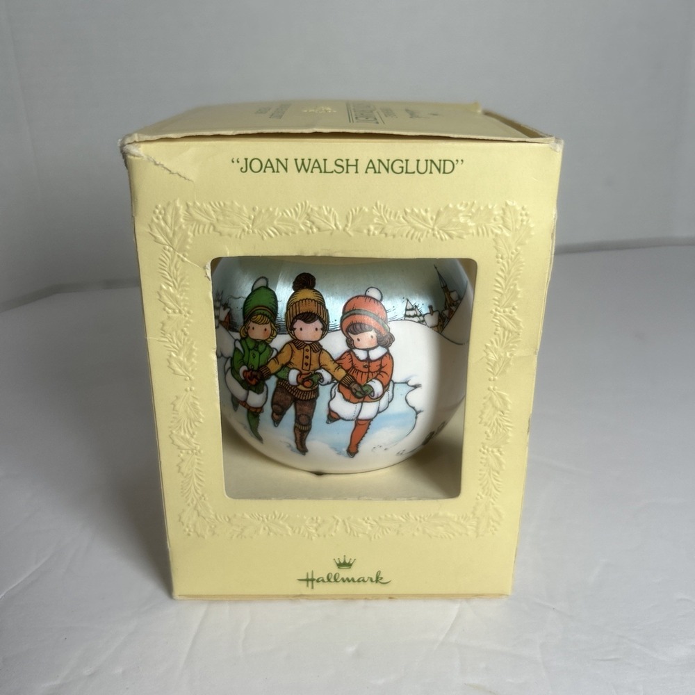 Vtg Hallmark Satin Ornament  Joan Walsh Anglund 1980 Tree Trimmer Collection